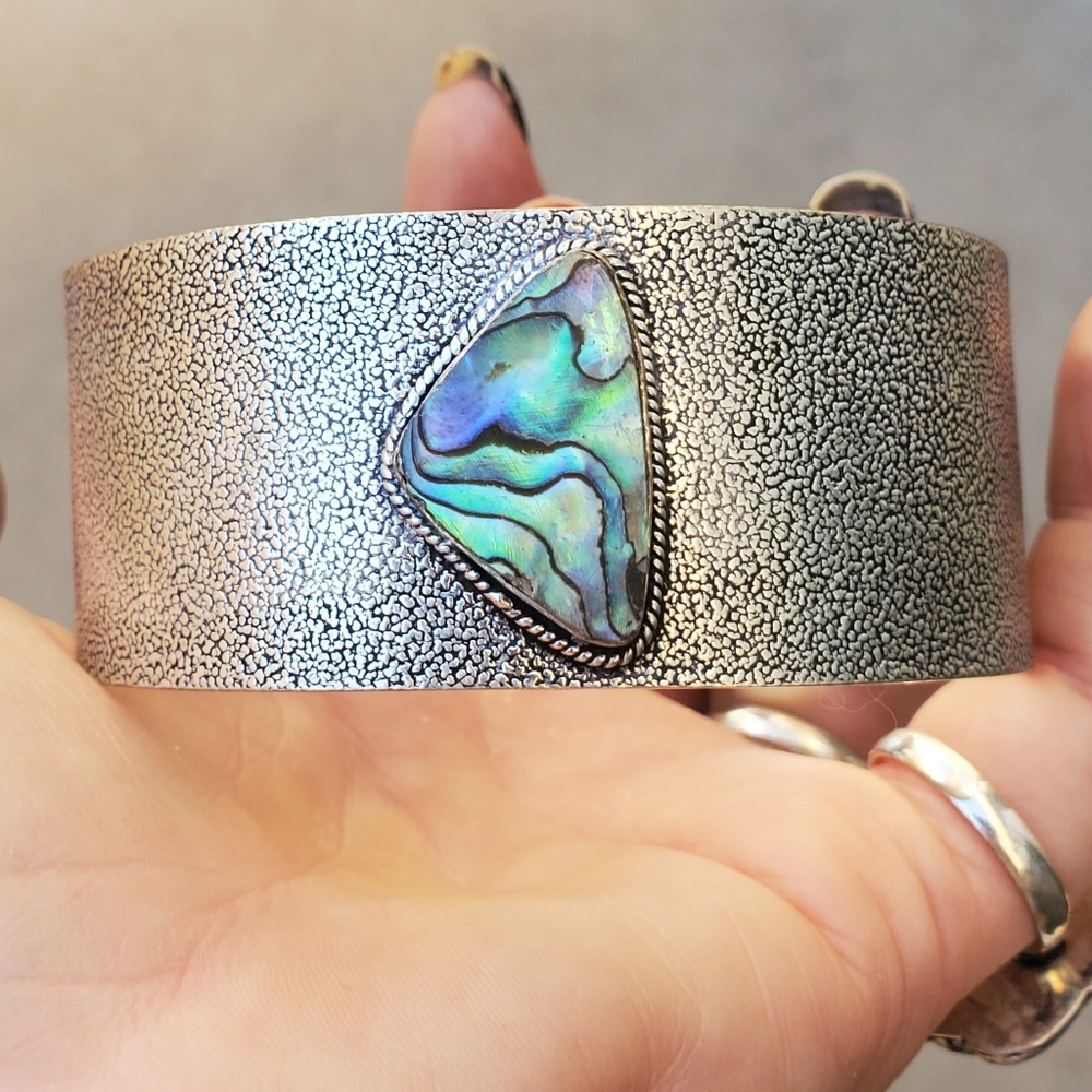 New Abalone Shell Adjustable 925 Silver Cuff Statement Bracelet.
